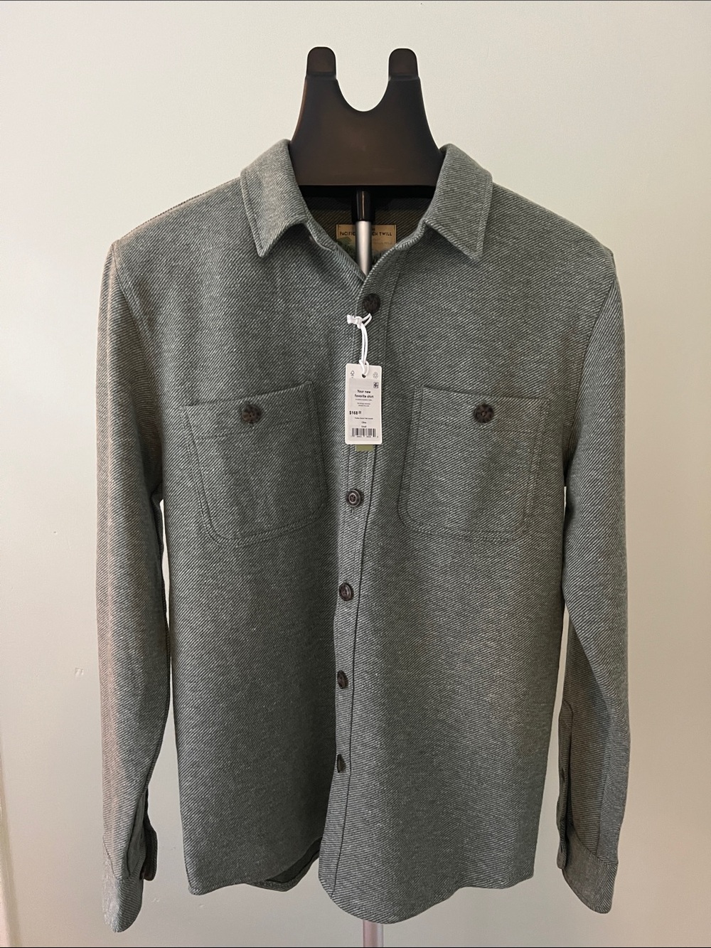 Men's Olive Green Button-Up Overshirt Jacket